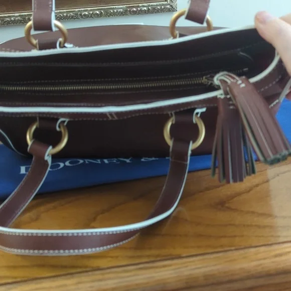 NWT Dooney & Bourke Chestnut Florentine Leather Shopper Bag with Zip Clos… - Picture 11 of 16